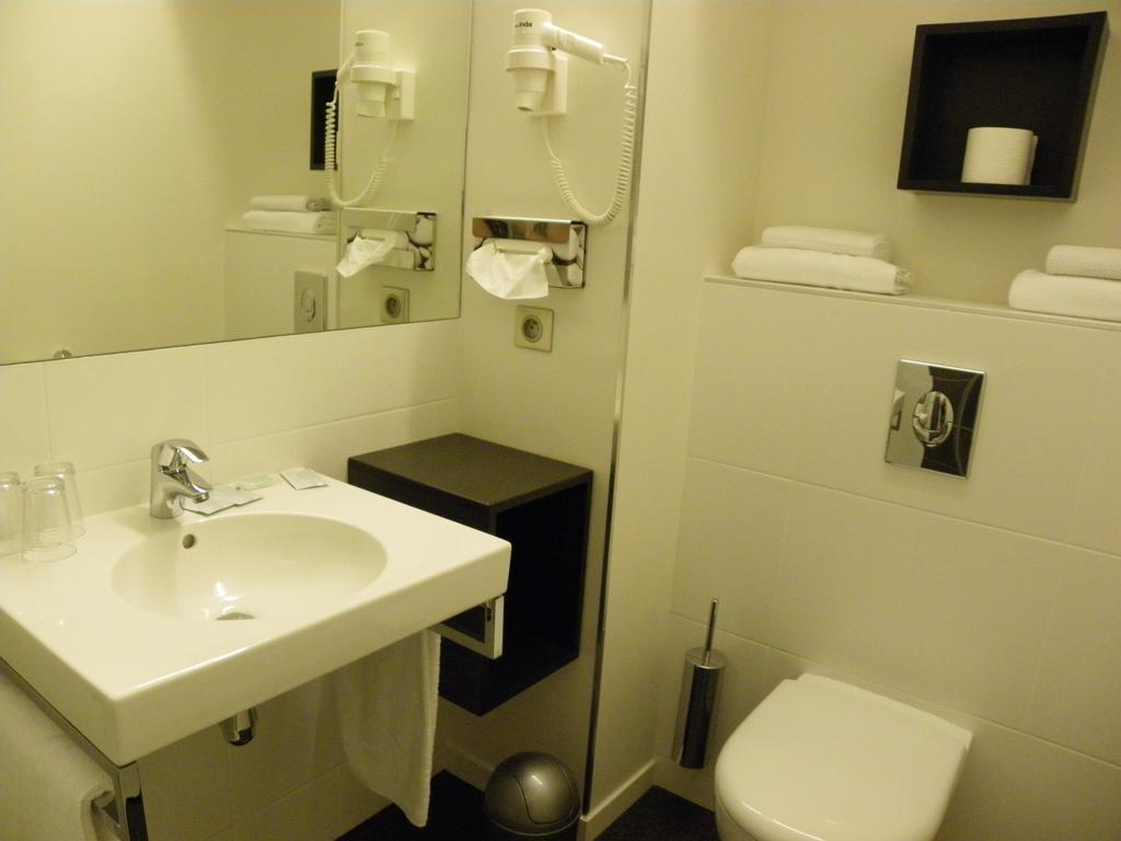 Hotel Logitel Saint-Doulchard 部屋 写真