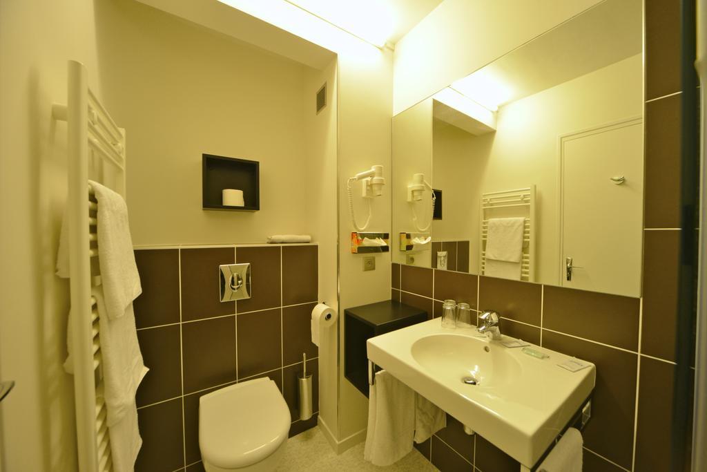 Hotel Logitel Saint-Doulchard エクステリア 写真