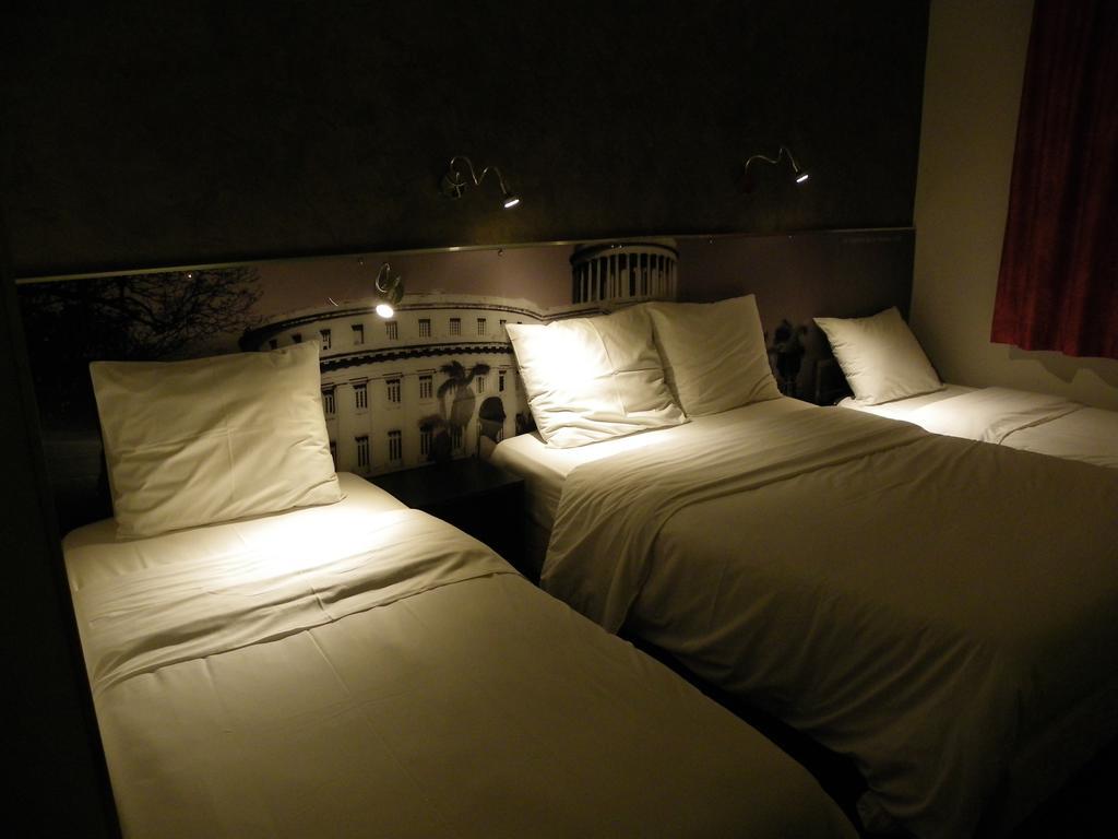 Hotel Logitel Saint-Doulchard エクステリア 写真
